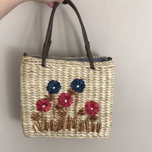 Vintage 🌼🌸💐🌷Straw Bag with Leather Handles 🙌